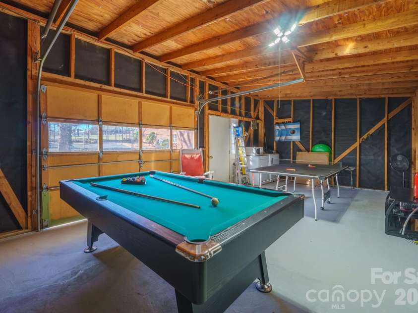 101 Bluebird Lane, Morganton, NC 28655.  MLS# CAR4385211, YatesRealty ID 28320. 