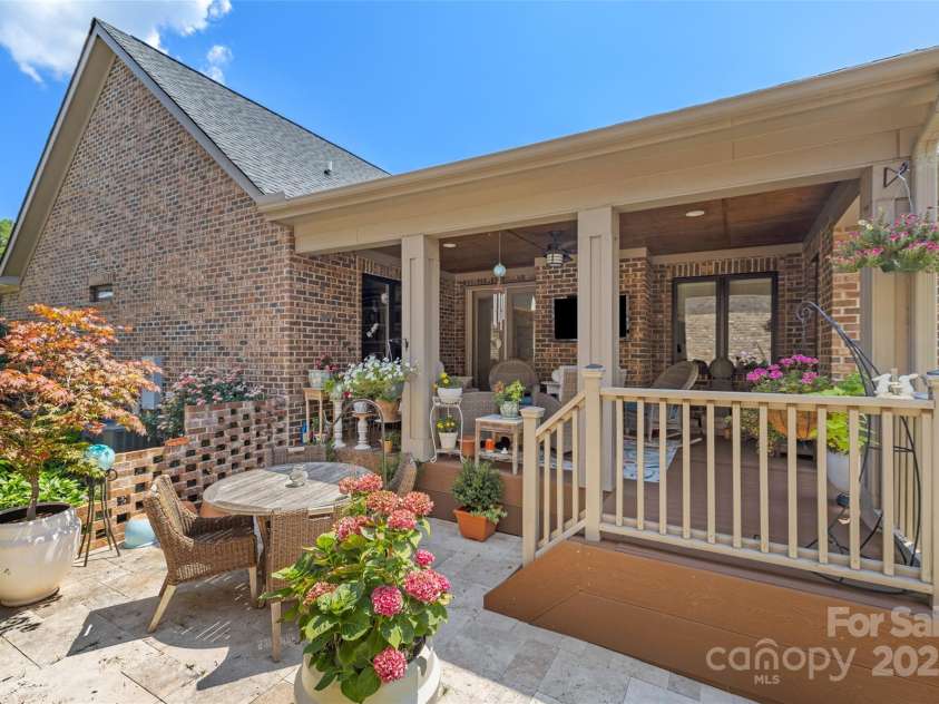 6176 Gold Springs Way, Denver, NC 28037.  MLS# CAR4274769, YatesRealty ID 28320. 