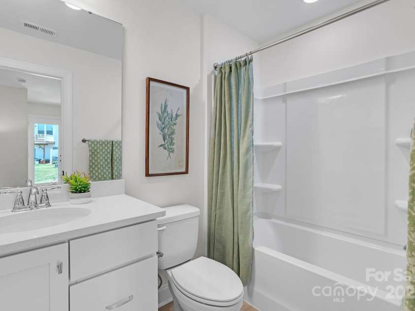 9212 Delancey Lane, Concord, NC 28027.  MLS# CAR4276027, YatesRealty ID 28322. Bedroom bath upstairs