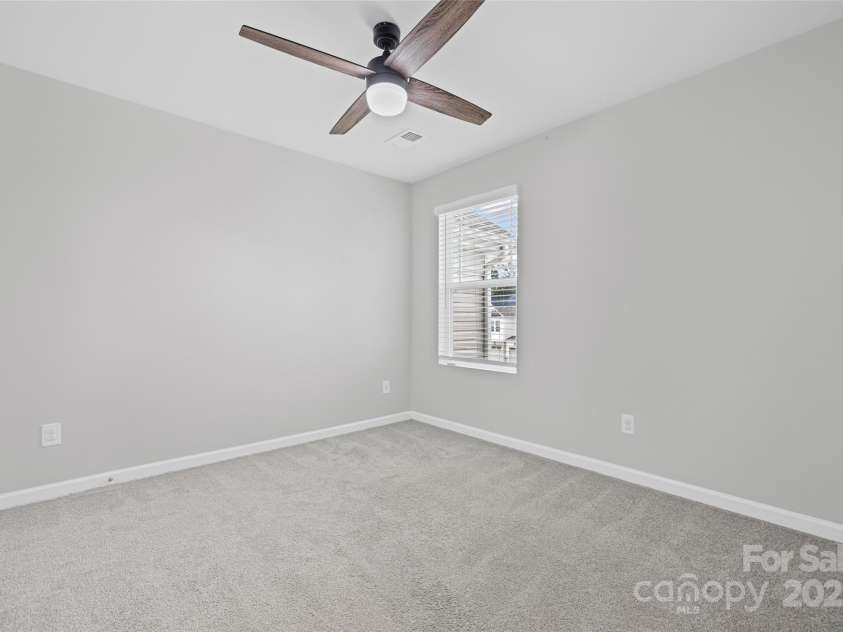 15626 Little Bluestem Street, Charlotte, NC 28278.  MLS# CAR4278751, YatesRealty ID 28323. 