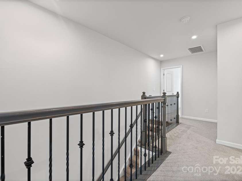 15626 Little Bluestem Street, Charlotte, NC 28278.  MLS# CAR4278751, YatesRealty ID 28323. Upstairs Hall