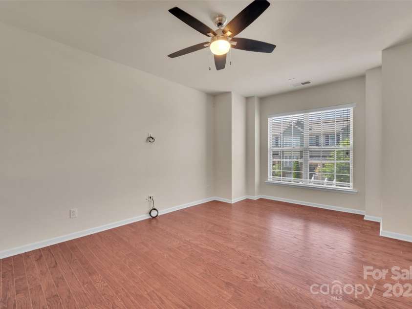 6263 Cloverdale Drive, Tega Cay, SC 29708.  MLS# CAR4279308, YatesRealty ID 28324. Living Room