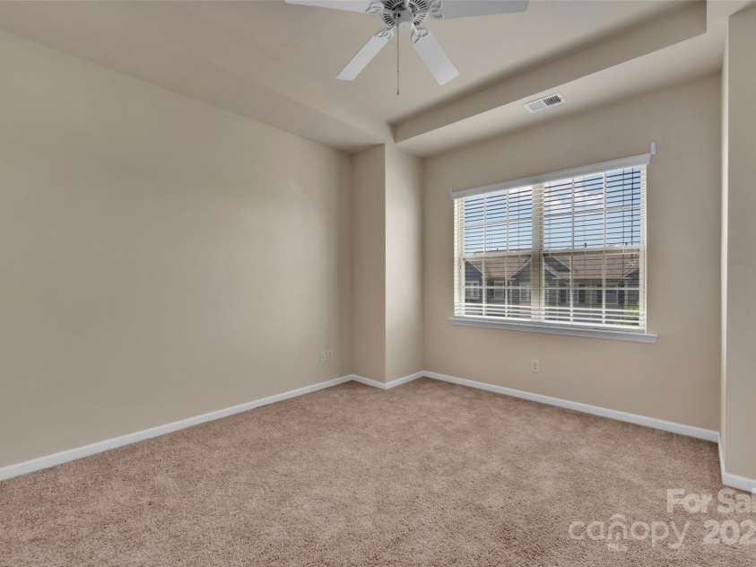 6263 Cloverdale Drive, Tega Cay, SC 29708.  MLS# CAR4279308, YatesRealty ID 28324. Primary Bedroom
