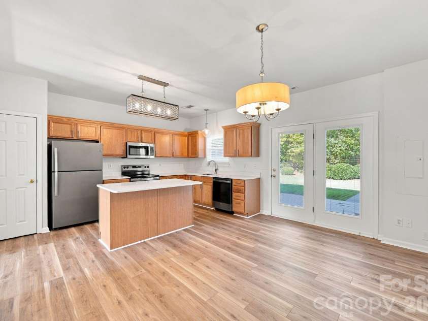 1708 Chamberside Drive, Rock Hill, SC 29730.  MLS# CAR4424120, YatesRealty ID 28325. Den or Breakfast Area