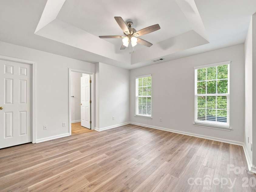1708 Chamberside Drive, Rock Hill, SC 29730.  MLS# CAR4424120, YatesRealty ID 28325. Primary Bedroom