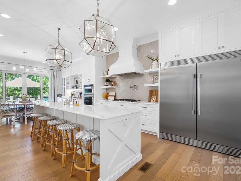 707 Hudson Place, Davidson, NC 28036.  MLS# CAR4280290, YatesRealty ID 28326. 