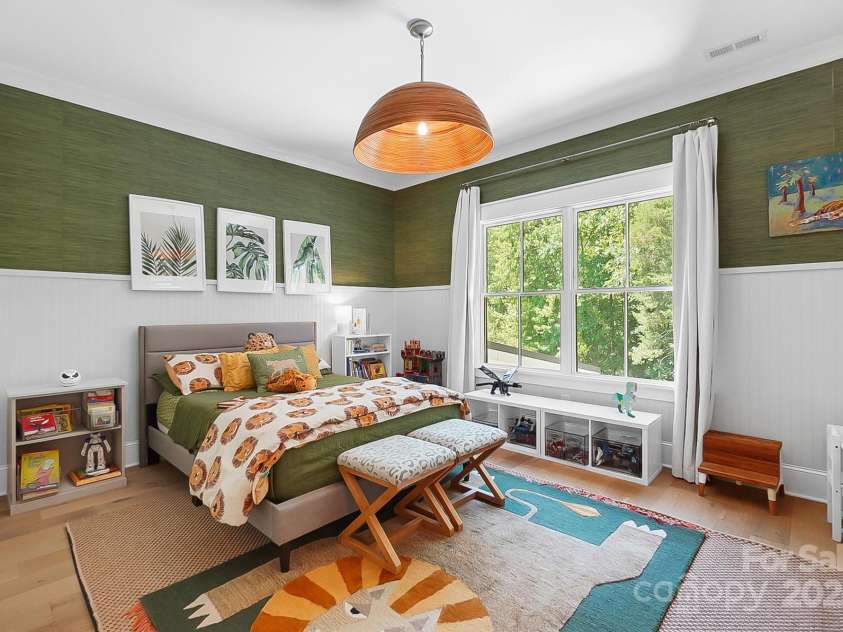 707 Hudson Place, Davidson, NC 28036.  MLS# CAR4280290, YatesRealty ID 28326. 