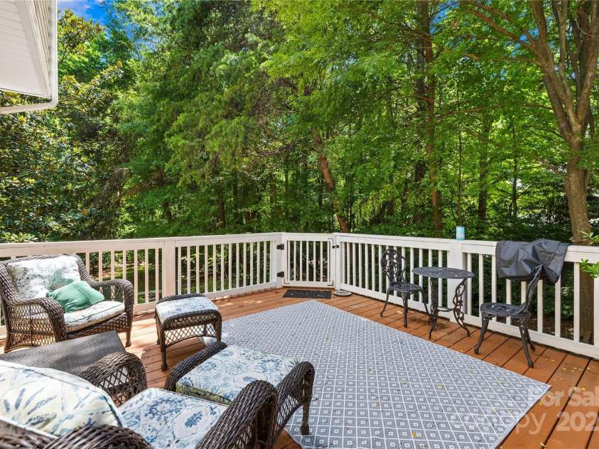 8682 Brook Glen Lane, Huntersville, NC 28078.  MLS# CAR4281128, YatesRealty ID 28327. Deck to Backyard Privacy