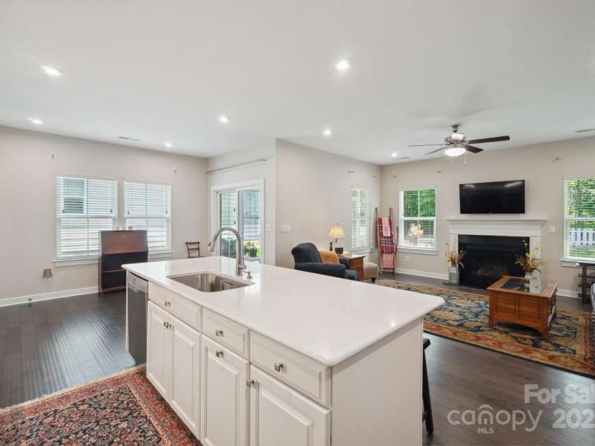 10331 Black Locust Lane, Harrisburg, NC 28215.  MLS# CAR4281044, YatesRealty ID 28328. 