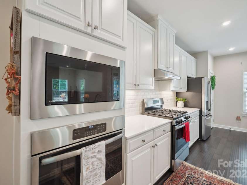 10331 Black Locust Lane, Harrisburg, NC 28215.  MLS# CAR4281044, YatesRealty ID 28328. 