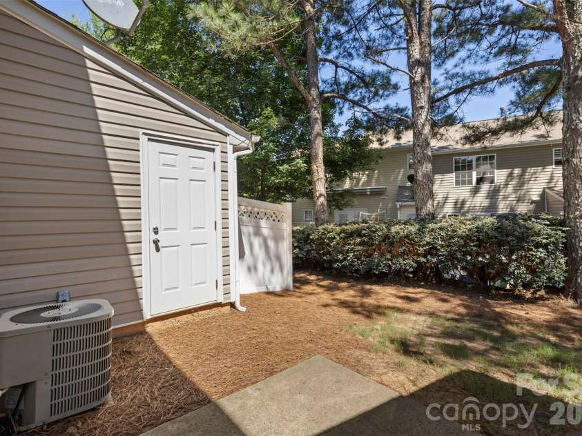 8038 Kennet Lane, Indian Land, SC 29707.  MLS# CAR4389915, YatesRealty ID 28328. 