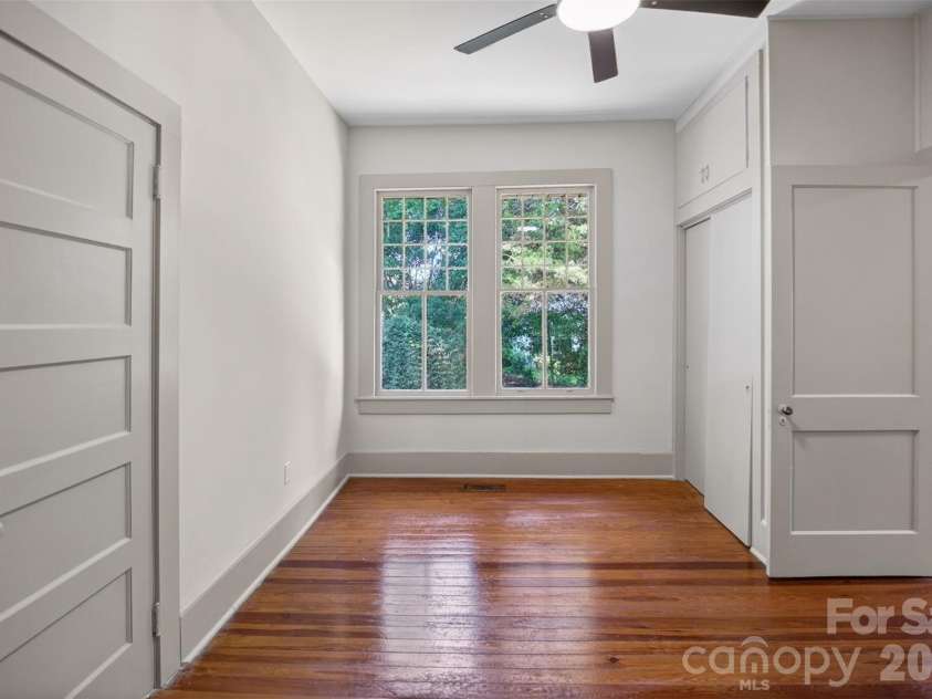 32 Pinecrest Avenue, Great Falls, SC 29055.  MLS# CAR4386898, YatesRealty ID 28329. 