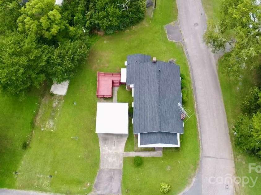 213 Jewel Street, Chester, SC 29706.  MLS# CAR4284392, YatesRealty ID 28330. 