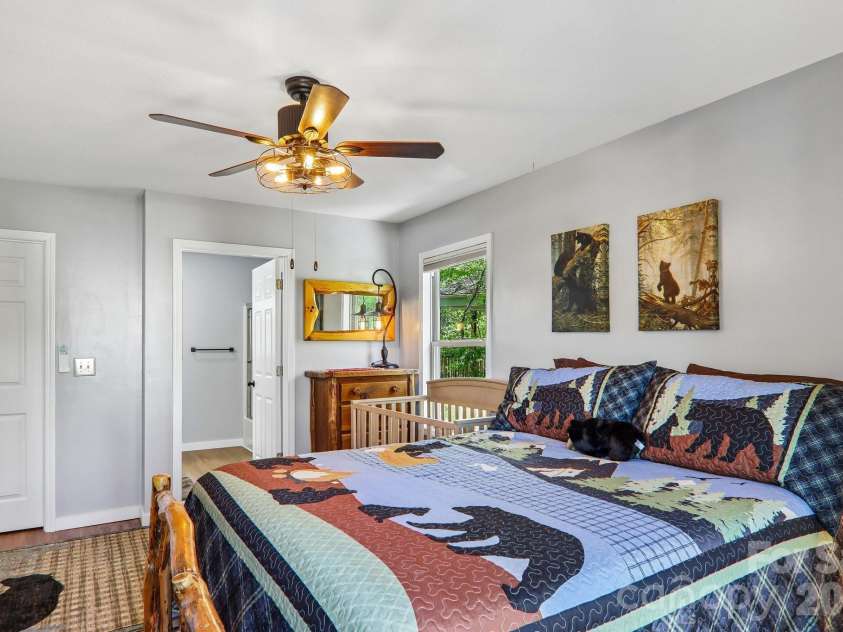 12 Indian Trace Road, Maggie Valley, NC 28751.  MLS# CAR4375267, YatesRealty ID 28332. 