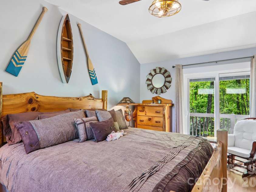 12 Indian Trace Road, Maggie Valley, NC 28751.  MLS# CAR4375267, YatesRealty ID 28332. 