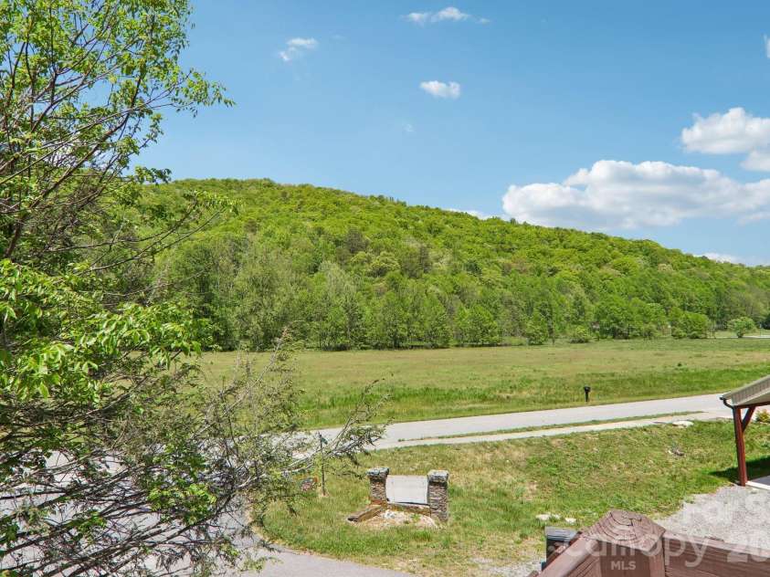 12 Indian Trace Road, Maggie Valley, NC 28751.  MLS# CAR4375267, YatesRealty ID 28332. 