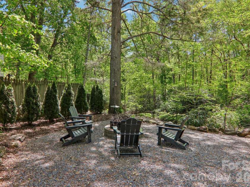 12 Indian Trace Road, Maggie Valley, NC 28751.  MLS# CAR4375267, YatesRealty ID 28332. 