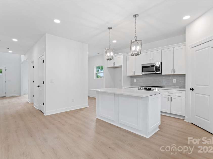 209 Henderson Circle, Harrisburg, NC 28075.  MLS# CAR4284790, YatesRealty ID 28332. 