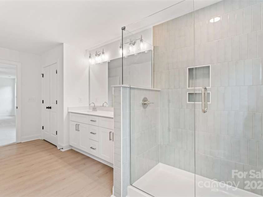 209 Henderson Circle, Harrisburg, NC 28075.  MLS# CAR4284790, YatesRealty ID 28332. 