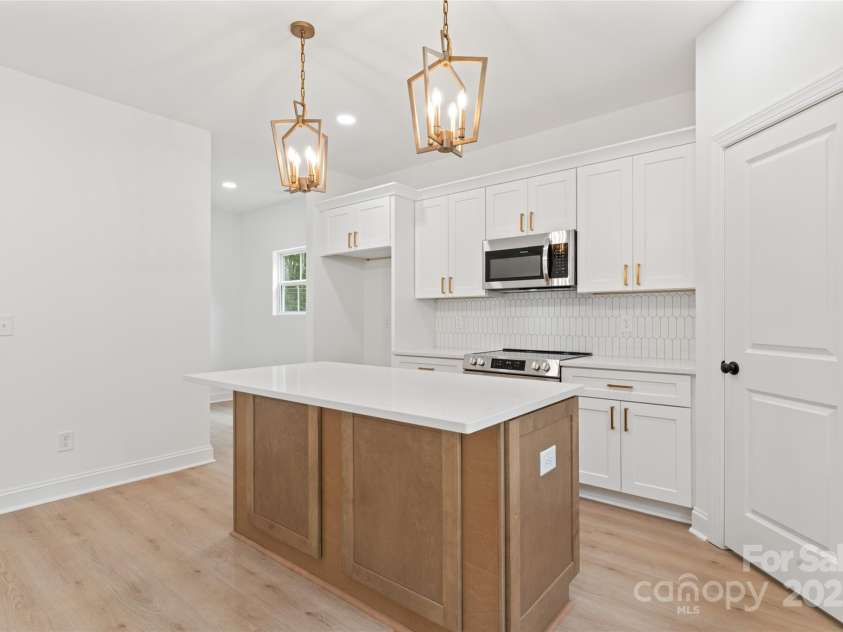 337 Henderson Circle, Harrisburg, NC 28075.  MLS# CAR4284797, YatesRealty ID 28333. 