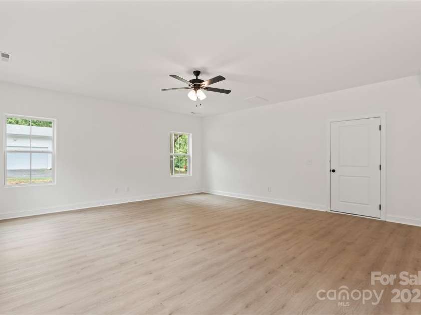 337 Henderson Circle, Harrisburg, NC 28075.  MLS# CAR4284797, YatesRealty ID 28333. 