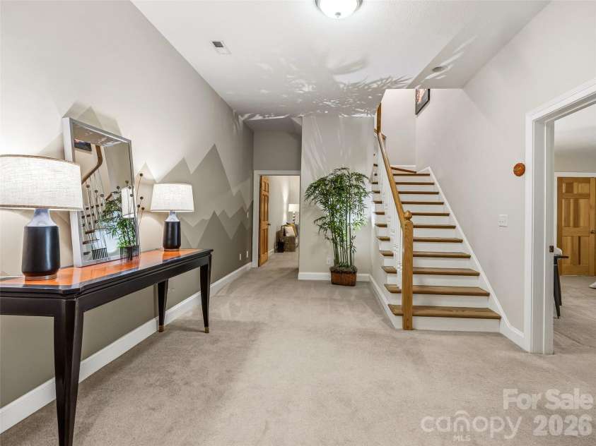 91 Great Oak Lane, Fairview, NC 28730.  MLS# CAR4376722, YatesRealty ID 28334. Downstairs foyer and flex space