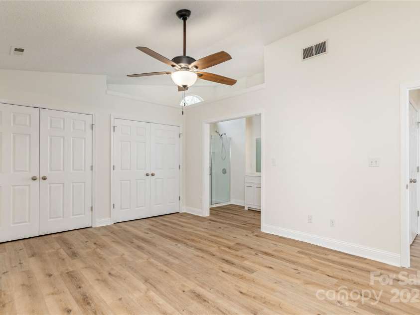 802 Woodlark Court, Fletcher, NC 28732.  MLS# CAR4274029, YatesRealty ID 28336. Primary Suite 2
