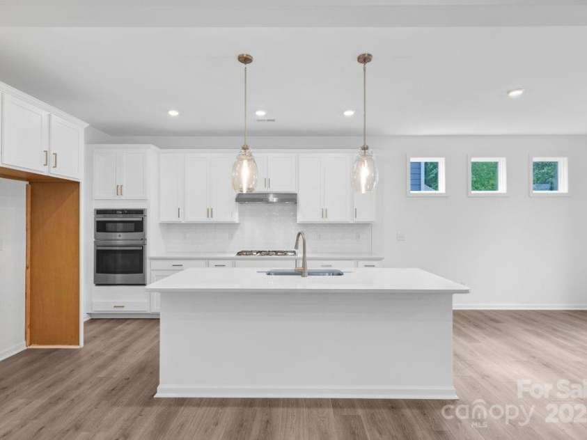 177 Glenn Drive, Mooresville, NC 28115.  MLS# CAR4226259, YatesRealty ID 28340. 177 Glenn Drive ~ Ready Now