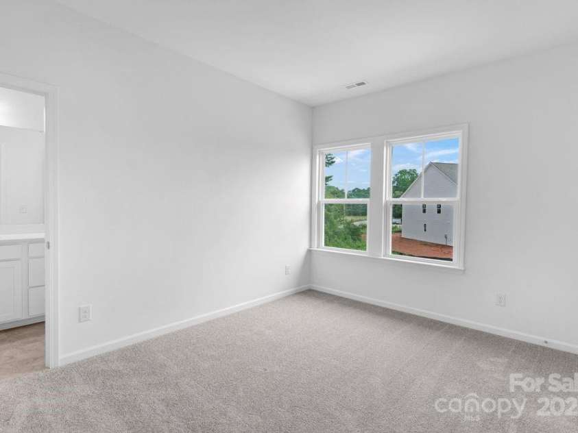 177 Glenn Drive, Mooresville, NC 28115.  MLS# CAR4226259, YatesRealty ID 28340. 177 Glenn Drive ~ Ready Now