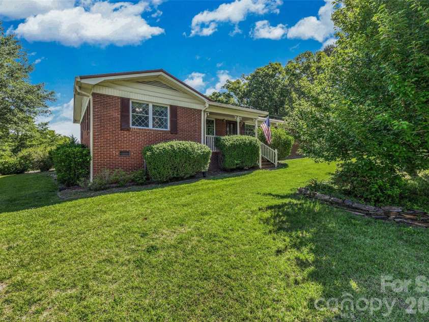 7061 Nc 200 Highway, Midland, NC 28107.  MLS# CAR4389091, YatesRealty ID 28340. 
