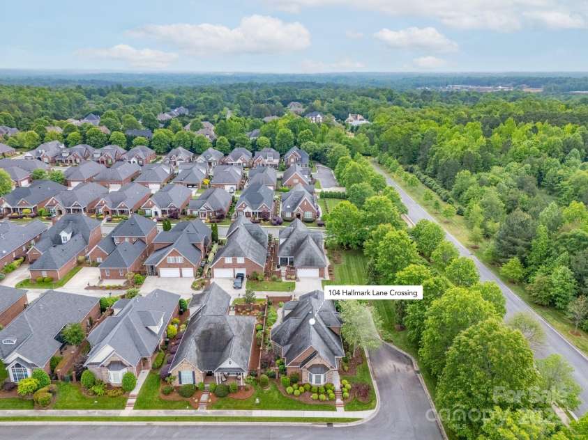 104 Hallmark Crossing, Rock Hill, SC 29732.  MLS# CAR4243961, YatesRealty ID 28343. 