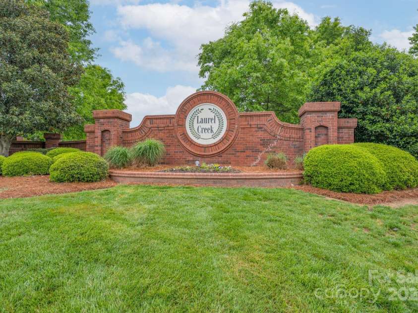 104 Hallmark Crossing, Rock Hill, SC 29732.  MLS# CAR4243961, YatesRealty ID 28343. 