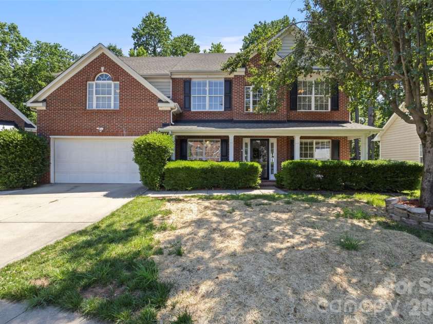 11444 Mangla Drive, Charlotte, NC 28214.  MLS# CAR4374811, YatesRealty ID 28343. 