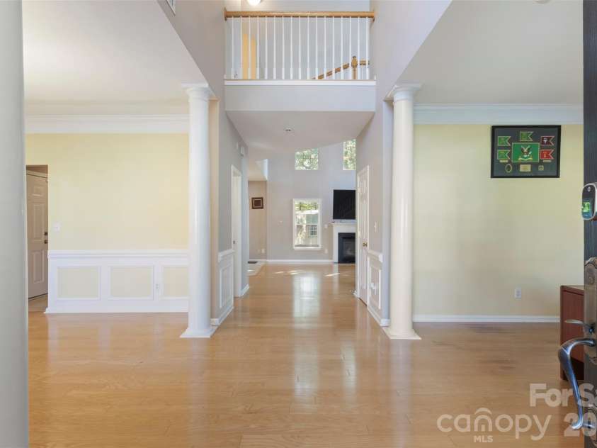 11444 Mangla Drive, Charlotte, NC 28214.  MLS# CAR4374811, YatesRealty ID 28343. 
