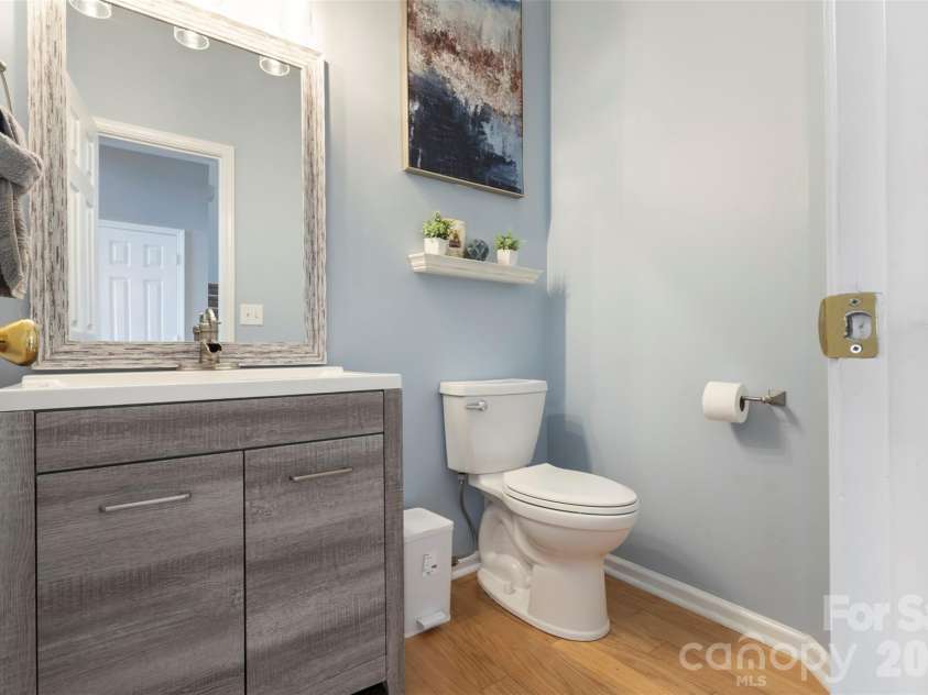 11444 Mangla Drive, Charlotte, NC 28214.  MLS# CAR4374811, YatesRealty ID 28343. 