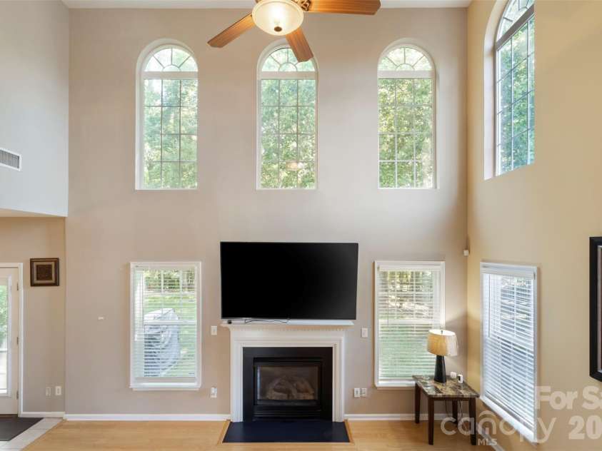 11444 Mangla Drive, Charlotte, NC 28214.  MLS# CAR4374811, YatesRealty ID 28343. 