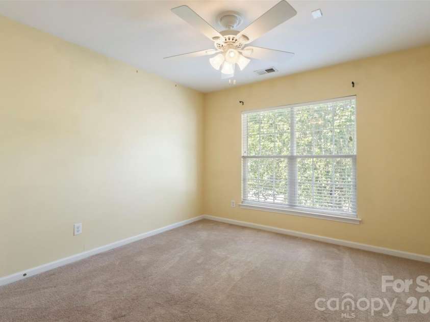 11444 Mangla Drive, Charlotte, NC 28214.  MLS# CAR4374811, YatesRealty ID 28343. 