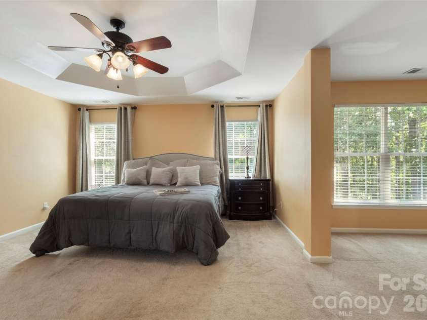 11444 Mangla Drive, Charlotte, NC 28214.  MLS# CAR4374811, YatesRealty ID 28343. 
