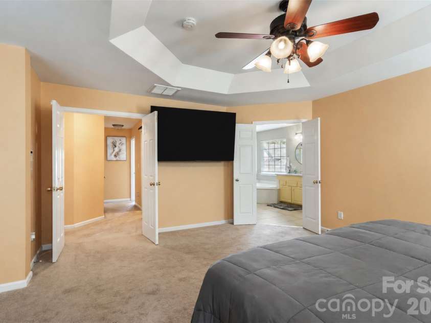 11444 Mangla Drive, Charlotte, NC 28214.  MLS# CAR4374811, YatesRealty ID 28343. 