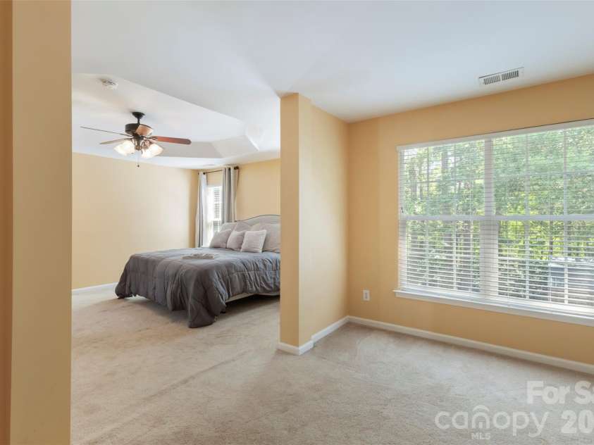 11444 Mangla Drive, Charlotte, NC 28214.  MLS# CAR4374811, YatesRealty ID 28343. 