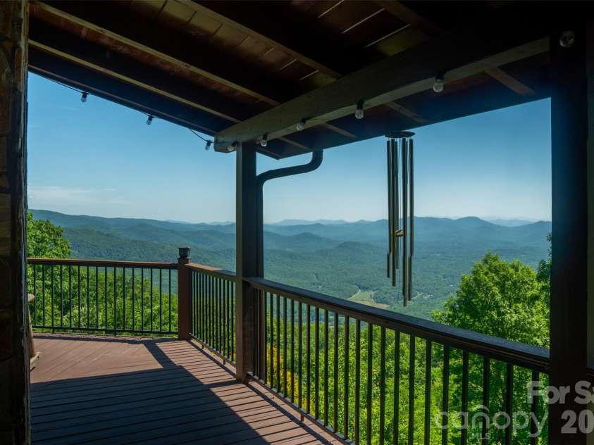 300 Williams Circle, Lake Lure, NC 28746.  MLS# CAR4364114, YatesRealty ID 28345. 