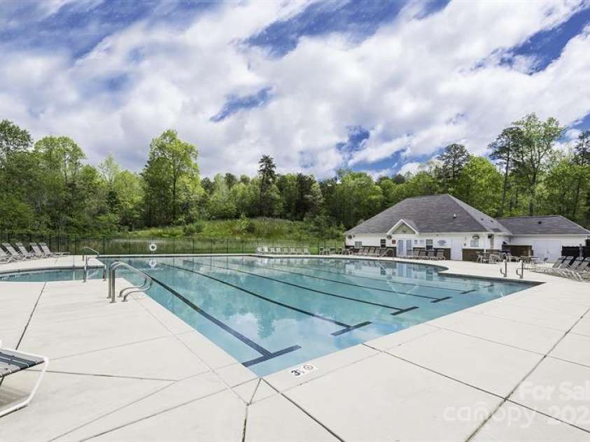 523 Lenswood Court, Denver, NC 28037.  MLS# CAR4254560, YatesRealty ID 28345. Community Pool and Clubhouse