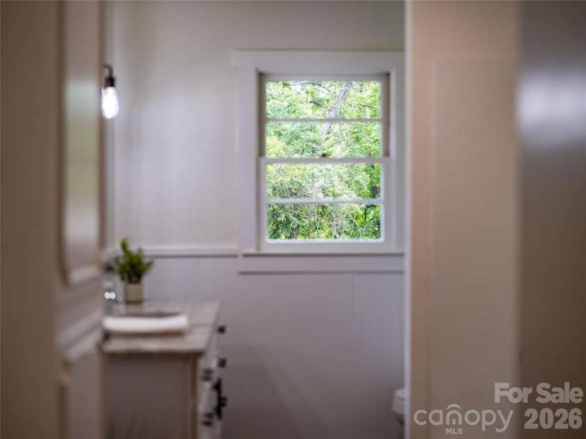 209 View Street, Asheville, NC 28806.  MLS# CAR4388264, YatesRealty ID 28346. 