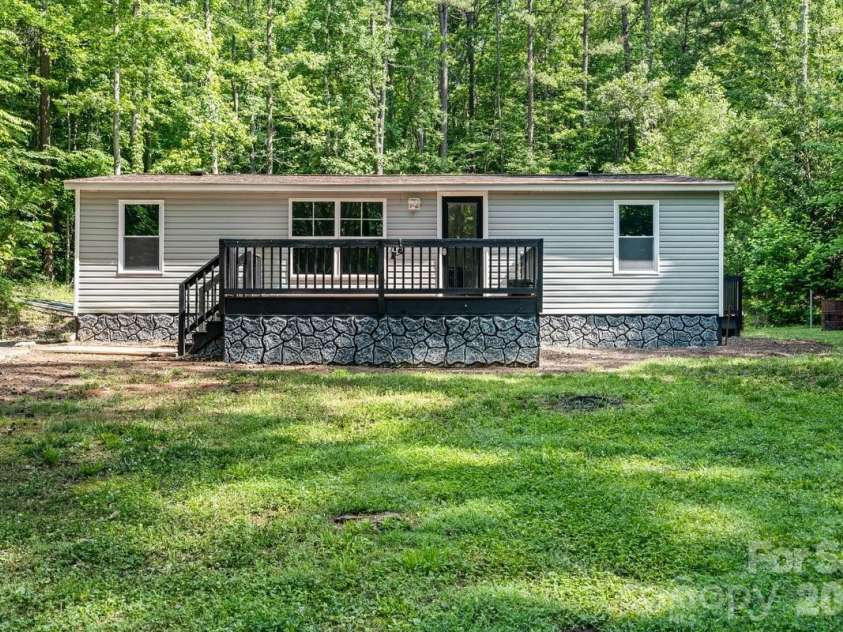 5223 Antler Drive, Iron Station, NC 28080.  MLS# CAR4388741, YatesRealty ID 28347. 