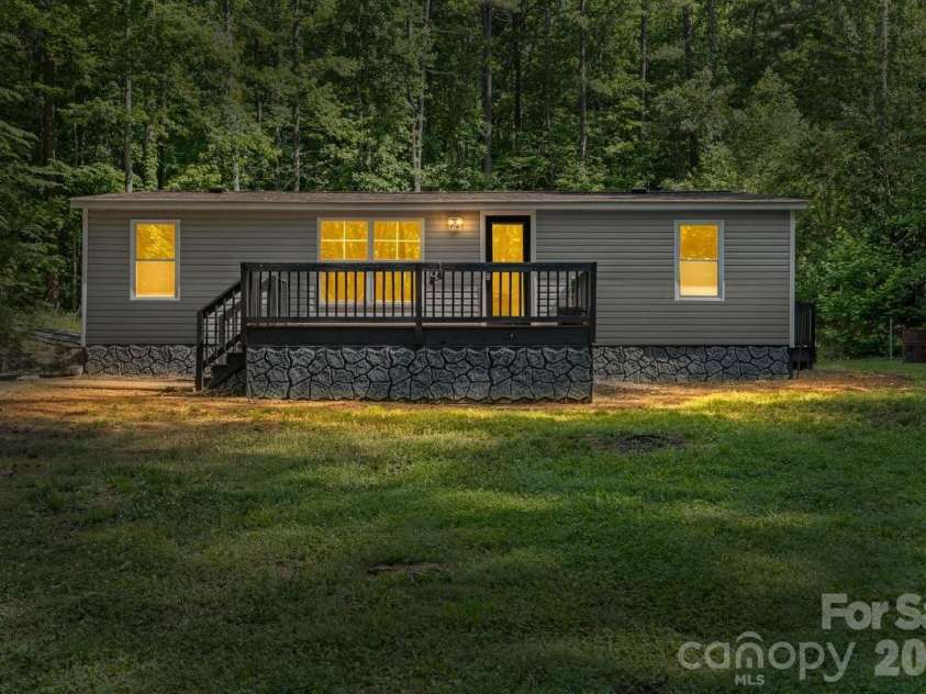 5223 Antler Drive, Iron Station, NC 28080.  MLS# CAR4388741, YatesRealty ID 28347. 