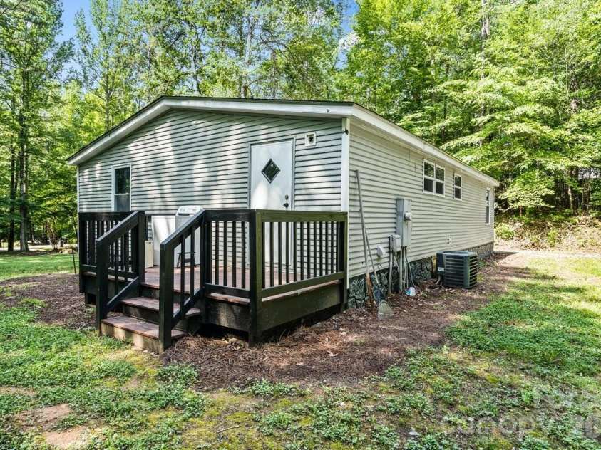 5223 Antler Drive, Iron Station, NC 28080.  MLS# CAR4388741, YatesRealty ID 28347. 