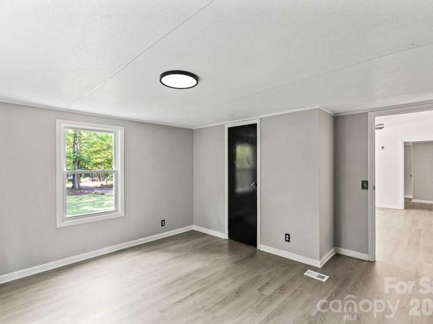 5223 Antler Drive, Iron Station, NC 28080.  MLS# CAR4388741, YatesRealty ID 28347. 