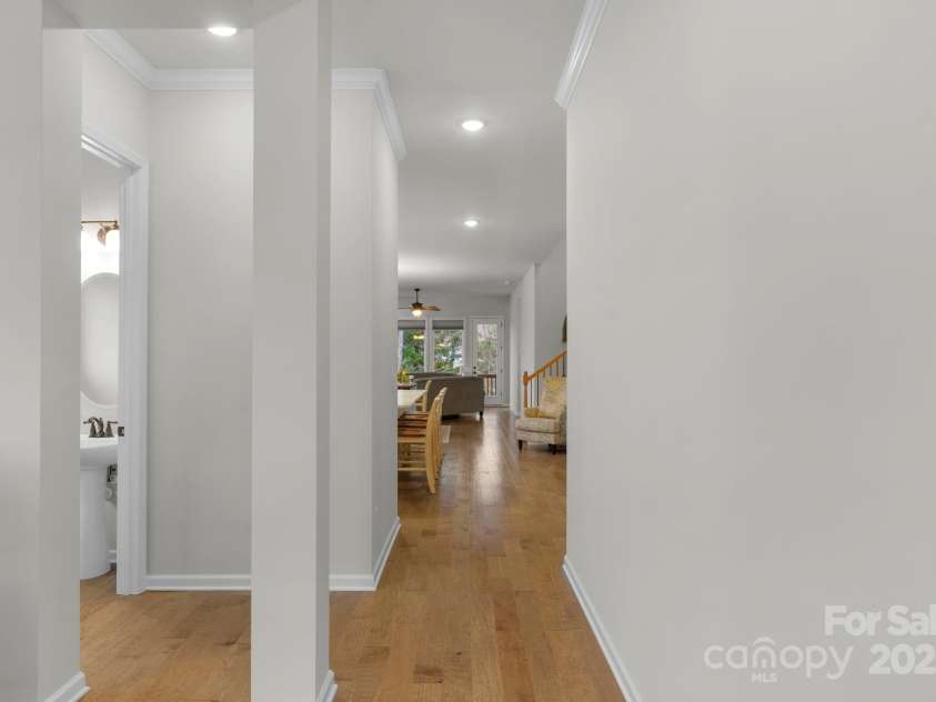 1124 Greenbridge Drive, Matthews, NC 28105.  MLS# CAR4263945, YatesRealty ID 28348. 