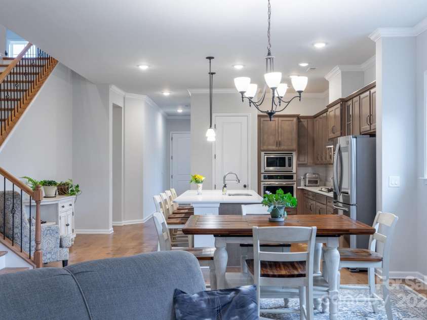 1124 Greenbridge Drive, Matthews, NC 28105.  MLS# CAR4263945, YatesRealty ID 28348. 