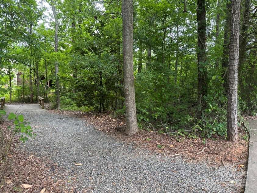 1124 Greenbridge Drive, Matthews, NC 28105.  MLS# CAR4263945, YatesRealty ID 28348. 